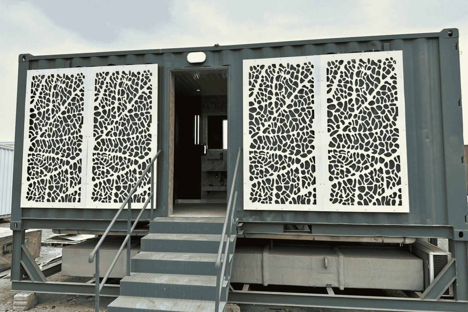 Porta cabin hire and portable cabin rental in Saudi Arabia | Porta cabin office for rent | Porta cabin hire | portable cabin hire | porta cabin on rent | portable rental office container | portable container office